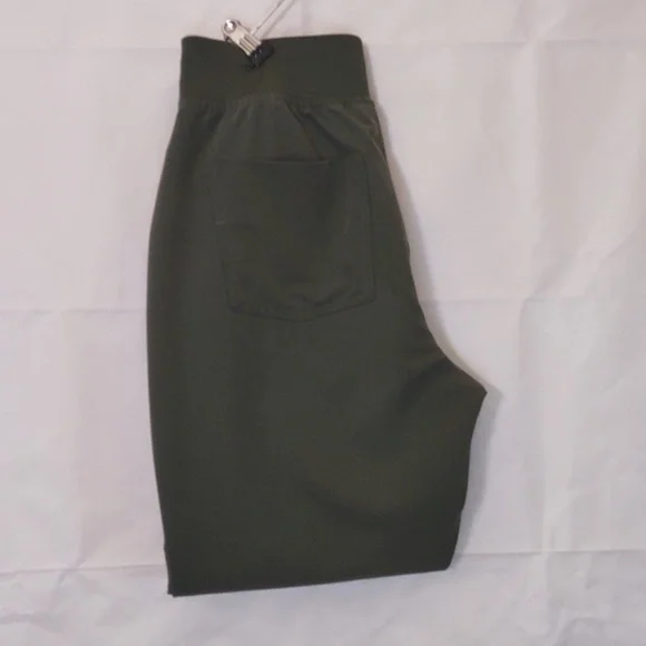 Figs High Waisted Zamora Jogger - Moss - Picture 4 of 12